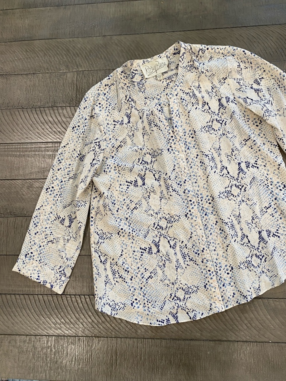 Rory Beca - Light Snake Print Blouse - Blue & Cream size S
